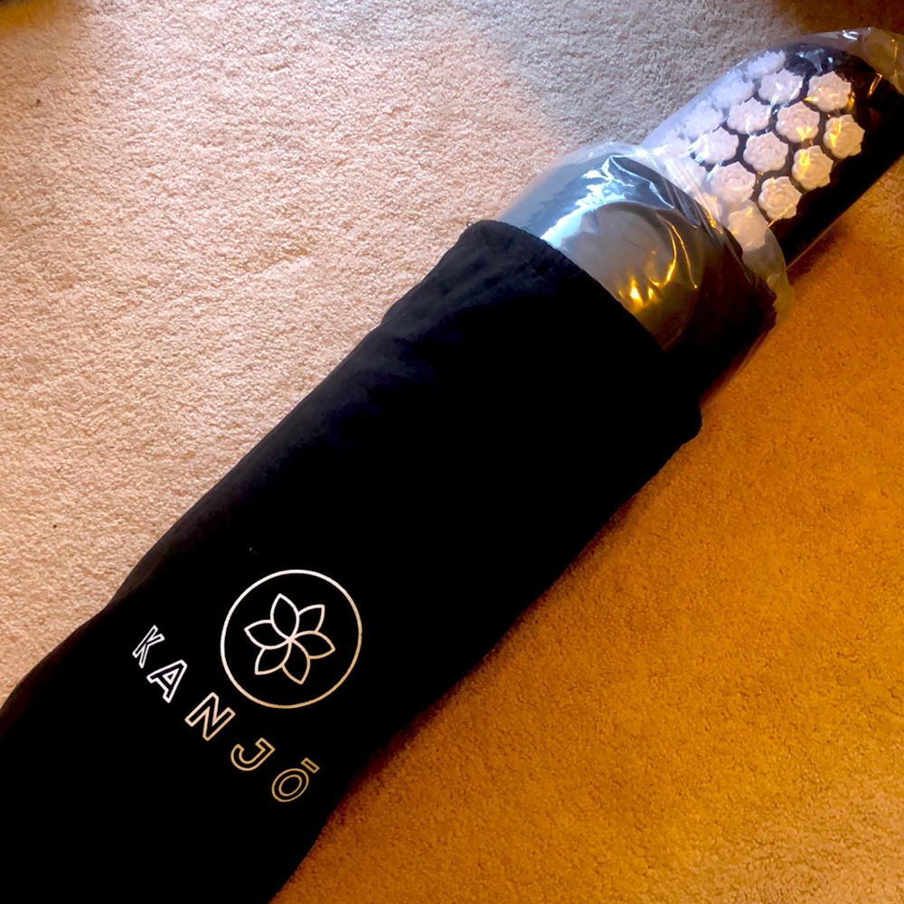 Kanjo Mat with Pillow black NWT